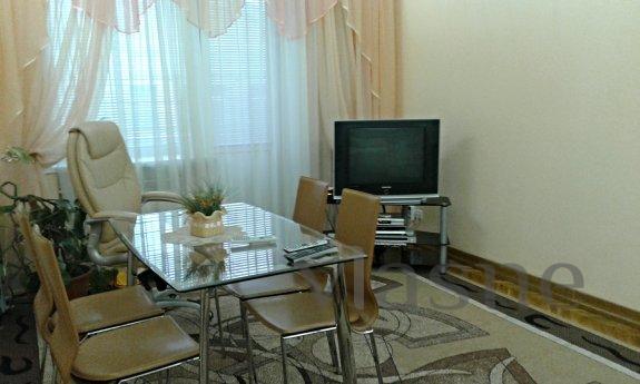 Площадь Независимости 2комнатная, Киев - квартира посуточно