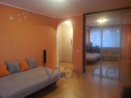 5 minutes to the center !!!, Uzhhorod - apartment by the day