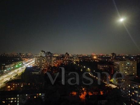 Проспект  Победы,105. 
 Прекрасная локация для видео и фотос