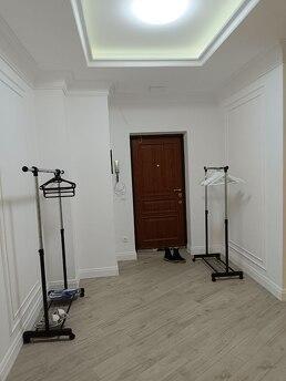 Two-room apartment Luxury in the center, Chernivtsi - apartment by the day