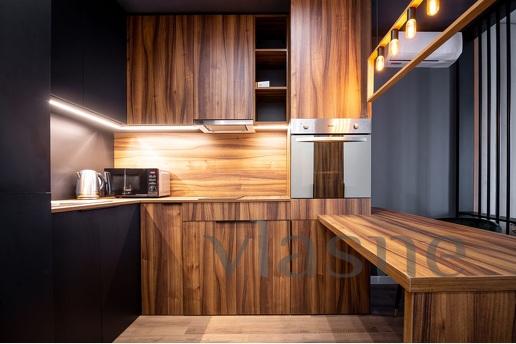 Quiet apartment in charge of Bartolomeo ta, Dnipro (Dnipropetrovsk) - apartment by the day