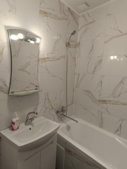 Similar rental of a one-room apartment, Chernivtsi - apartment by the day