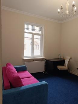 2-room apartment on Kobilyanskyi, Chernivtsi - apartment by the day