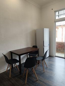 2-room apartment on Kobilyanskyi, Chernivtsi - apartment by the day