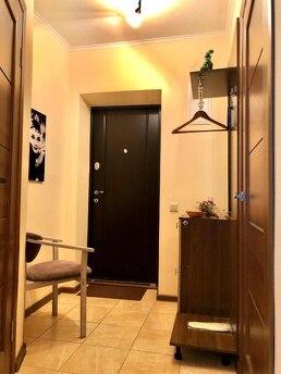 Apartment in the center, documents visible, Rivne - apartment by the day