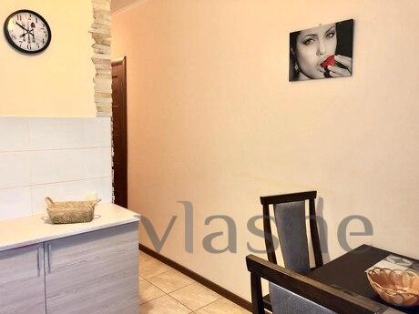 Apartment in the center, documents visible, Rivne - apartment by the day