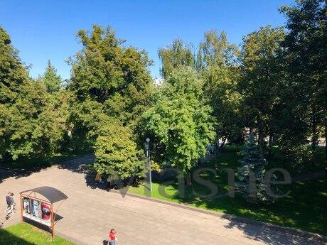 Apartment in the center, documents visible, Rivne - apartment by the day