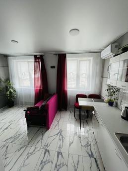 Daily rent modern apartment in Odessa, Odessa - apartment by the day