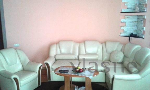 Overlooking the Independence Square ., Kyiv - apartment by the day