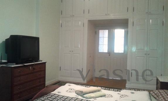 Center Kiev.3 rooms., Kyiv - apartment by the day
