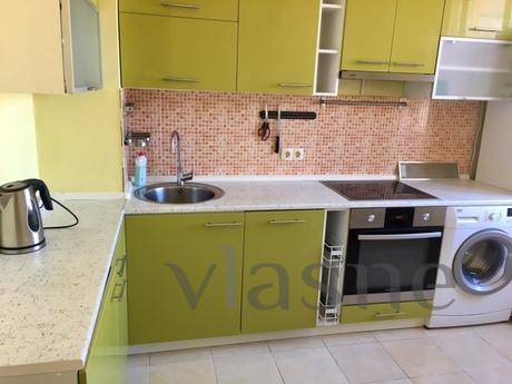 Cozy 2 bedroom apartment in 7th Heaven!, Odessa - apartment by the day