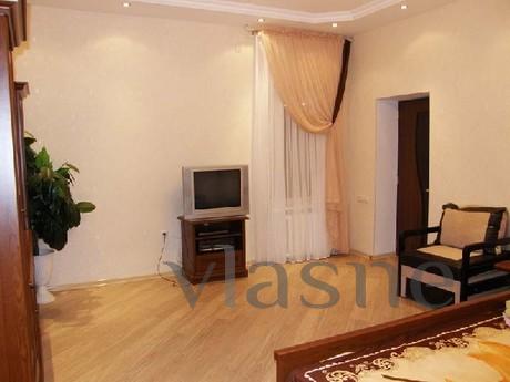 Two separate bedrooms for rent Center., Odessa - apartment by the day