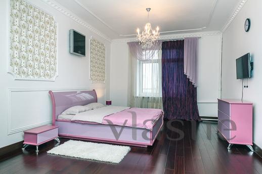 VIP APARTMENT, 3 BEDROOMS + STUDIO, Kyiv - apartment by the day