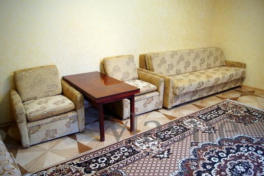 Rent a cozy house in Yalta, Yevpatoriya - apartment by the day