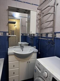 I'm renting my apartment with a sea view, Chernomorsk (Illichivsk) - apartment by the day