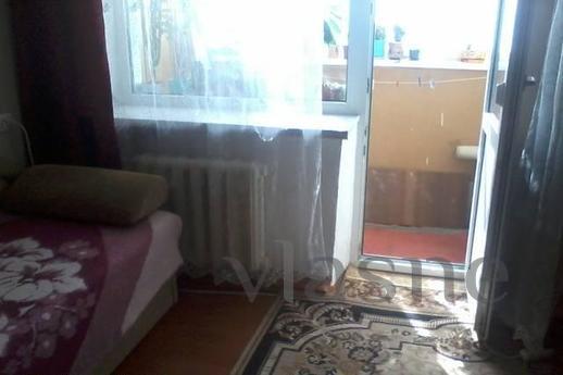 Сдается посуточно и почасово 1-комнатная квартира,чистенько,