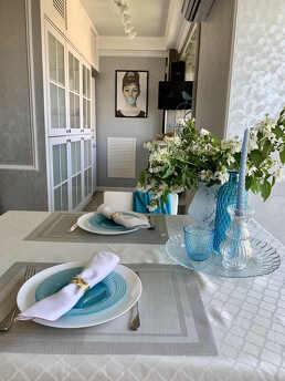 VIP class apartments in the city center, Zaporizhzhia - apartment by the day