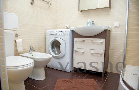 Daily rent 1-room semi-suite Ukrainskaya st., Zaporizhzhia - apartment by the day