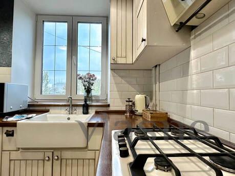 VIP 2-room apartments near McDonald's, Zaporizhzhia - apartment by the day