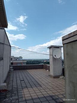 Two-storey luxury studio on Volgogradskaya, Zaporizhzhia - apartment by the day