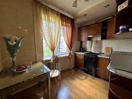 2ком Полулюкс на ул. Матросова 25а, Запорожье - квартира посуточно