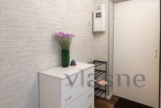 2-room Junior Suite on Pobedy St. 103, Zaporizhzhia - apartment by the day