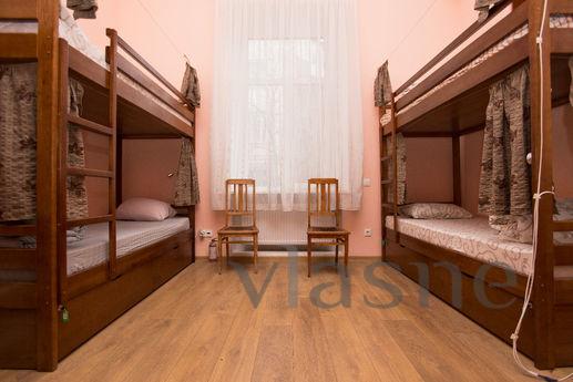 European hostel in the heart of the city, Odessa - apartment by the day