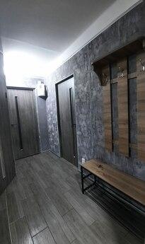 Rent 2 rooms. Daily rent in the Vokzalov area, Kamenskoe (Dniprodzerzhynsk) - apartment by the day