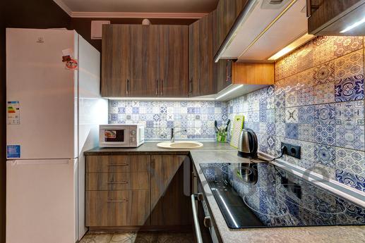 Podobova rent 2k apartment Podobova rent 2k apartment, Kyiv - apartment by the day