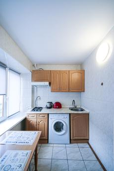 Rent 2k apartment in Pecherska metro station Rent 2k apartment in Pecherska metro station, Kyiv - apartment by the day