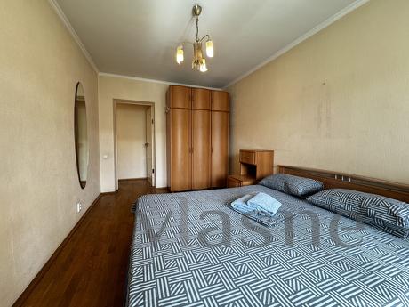Rent 2k apartment from Pechersk metro station Rent 2k apartment from Pechersk metro station, Kyiv - apartment by the day
