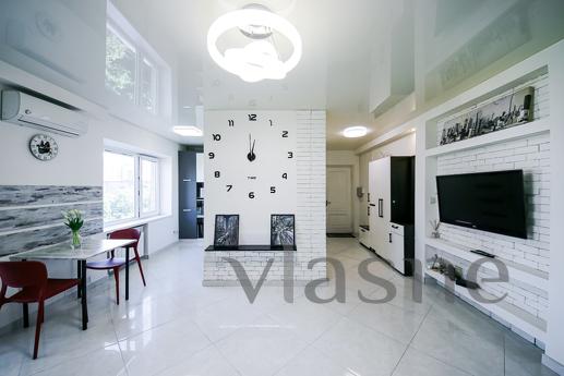 Pobodova rent 2k apartment Pobodova rent 2k apartment, Kyiv - apartment by the day