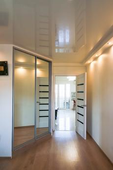 Pobodova rent 2k apartment Pobodova rent 2k apartment, Kyiv - apartment by the day