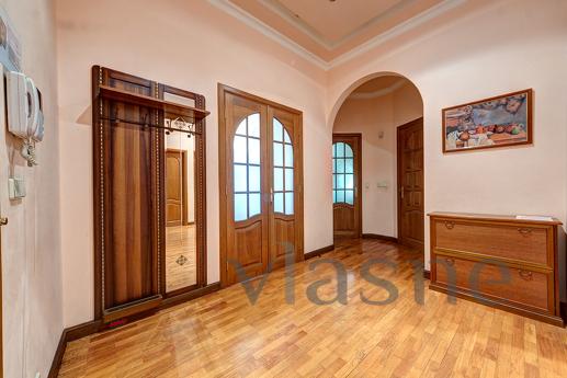 Подобова оренда 3к квартири Подобова оренда 3к квартири, Киев - квартира посуточно