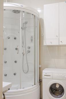 Pobodova rent 3k apartment Pobodova rent 3k apartment, Kyiv - apartment by the day