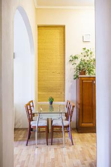 Pobodova rent 3k apartment Pobodova rent 3k apartment, Kyiv - apartment by the day