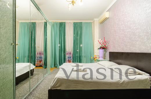 Rent 3k apartment on Khreshchatyk metro station, Kyiv - apartment by the day