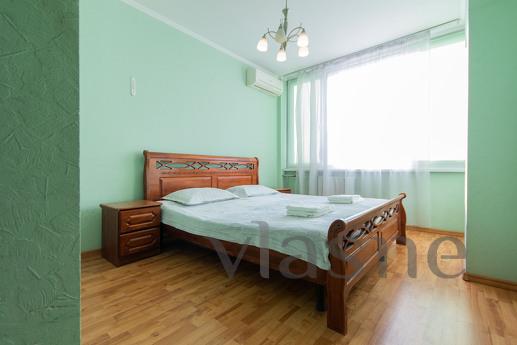 Rent 3k apartment, Zoloti Vorota metro station Rent 3k apartment, Zoloti Vorota metro station, Kyiv - apartment by the day