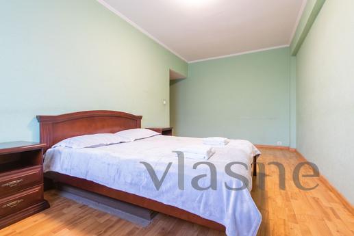 Rent 3k apartment, Zoloti Vorota metro station Rent 3k apartment, Zoloti Vorota metro station, Kyiv - apartment by the day