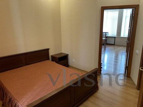 Rent a 3k apartment near the center of Kiev Rent a 3k apartment near the center of Kiev, Kyiv - apartment by the day