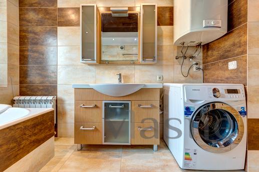 Rent a prestigious 3k apartment, Kyiv - apartment by the day