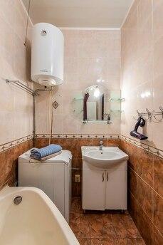 Podobova rent 4k apartment Podobova rent 4k apartment, Kyiv - apartment by the day