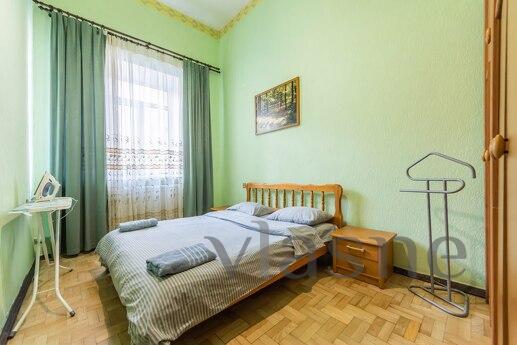 Podobova rent 4k apartment Podobova rent 4k apartment, Kyiv - apartment by the day