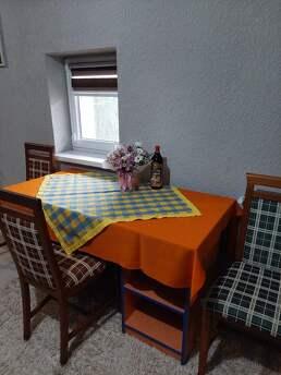 тепле житло подобово з терасою тепле житло подобово з терасою, Мукачево - квартира посуточно