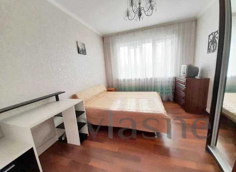 Здається затишна і простора 2 кімнатна квартира. В квартирі 