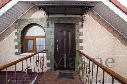Modern hotel close to the sea, Odessa - apartment by the day