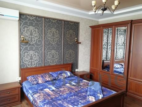 Rental price 350 USD. / Day Description: 4 Number of bedroom