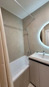 53 Pearl on Tairova, Odessa - apartment by the day