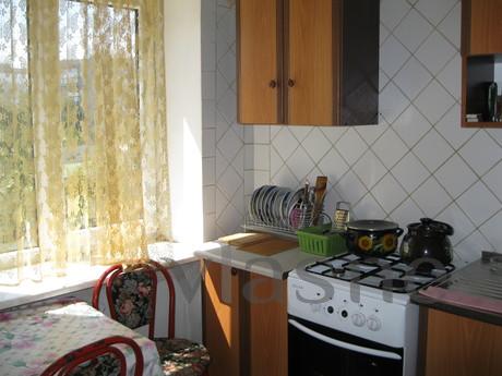 2 bedroom apartment for rent, Chernomorsk (Illichivsk) - apartment by the day