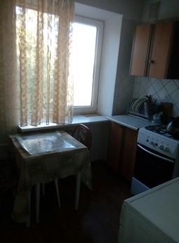 2 bedroom apartment for rent, Chernomorsk (Illichivsk) - apartment by the day